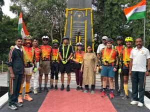 Palmette Bicycling Club Undertakes Tiranga Ride to Mehdipatnam Garrison